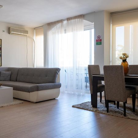 Apartment In City Center Of Skopje Ngoại thất bức ảnh