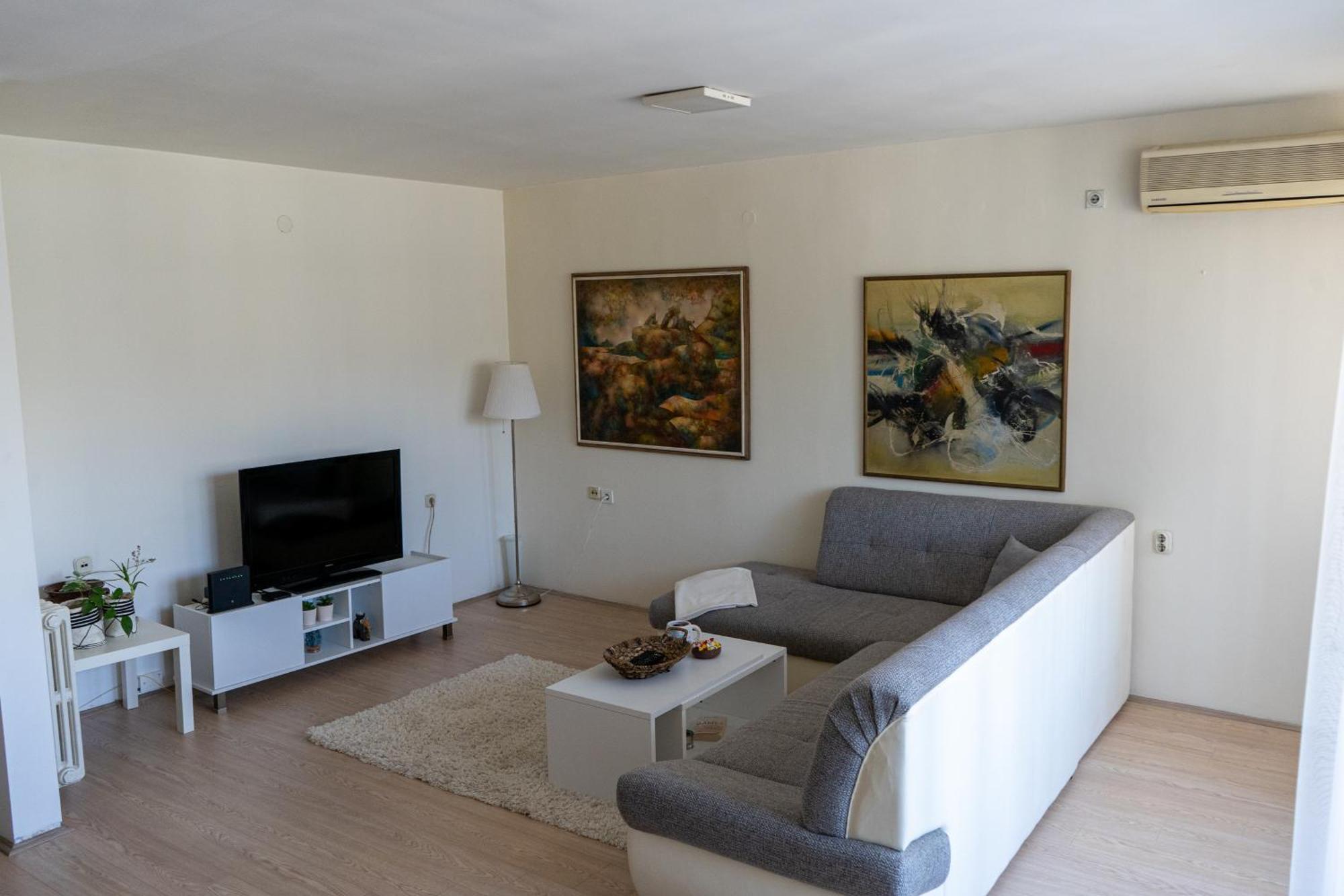 Apartment In City Center Of Skopje Ngoại thất bức ảnh