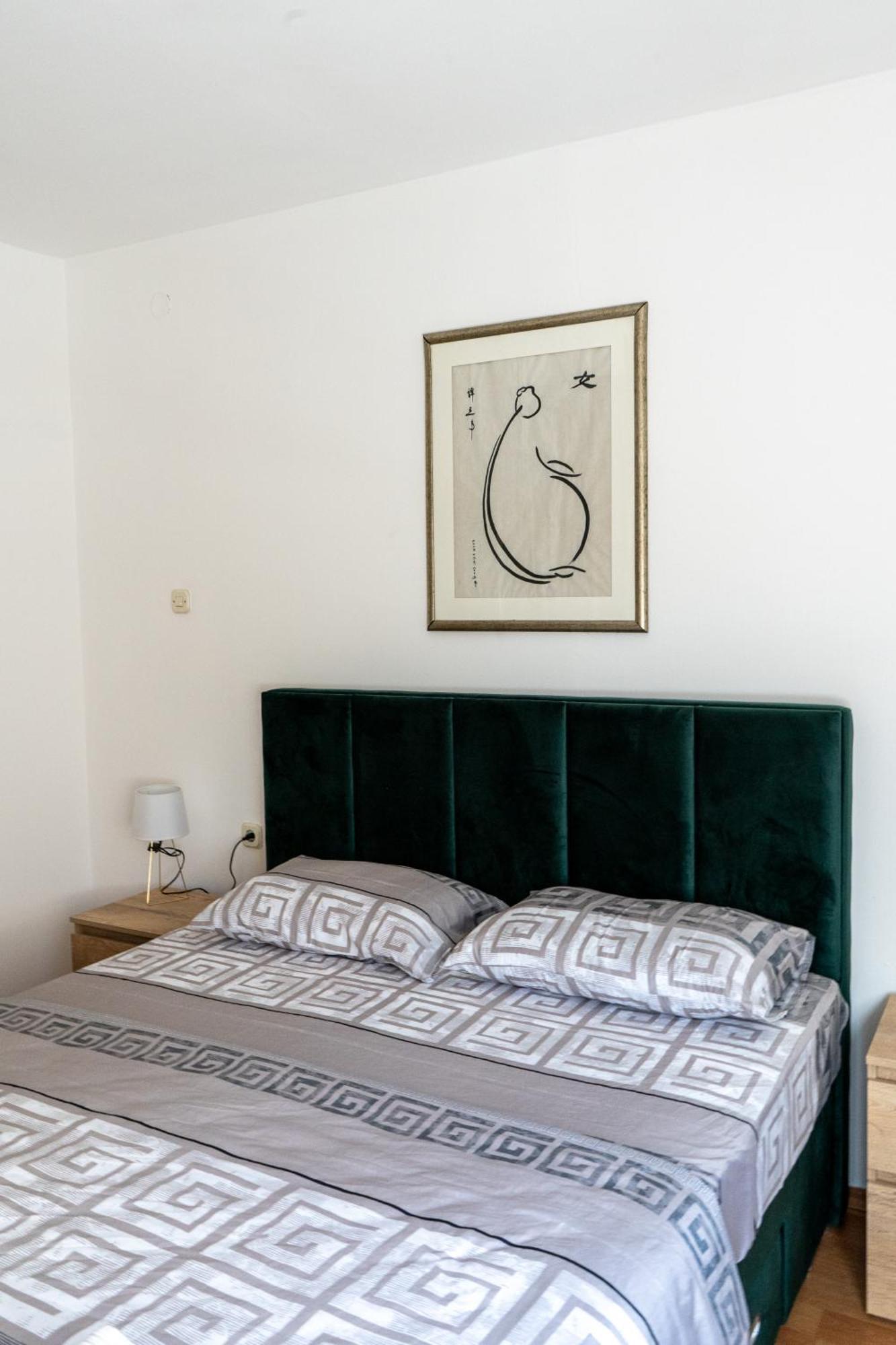 Apartment In City Center Of Skopje Ngoại thất bức ảnh